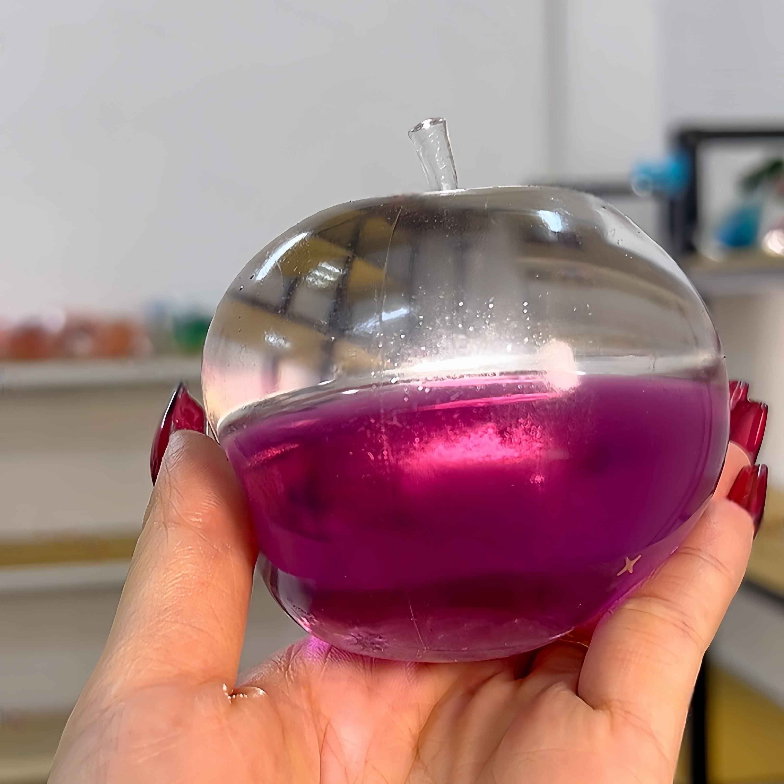 Chiboki Slushy Apple Squishy – Moldable Stress Ball