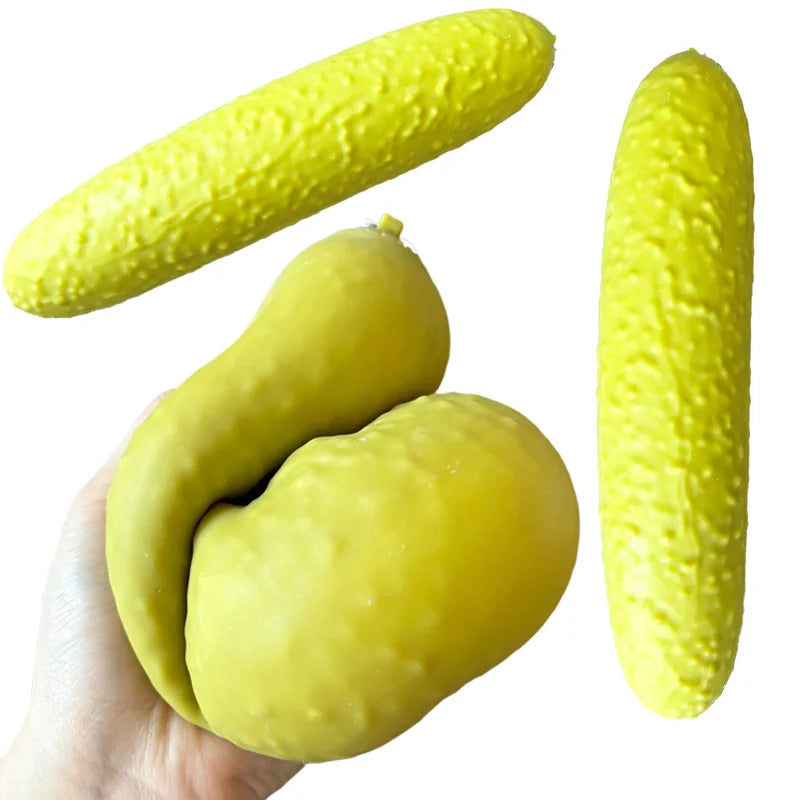 Bambuko Cucumber Stretch Squishy